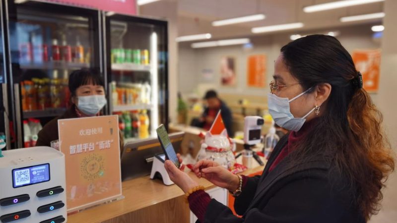 封闭式货车：